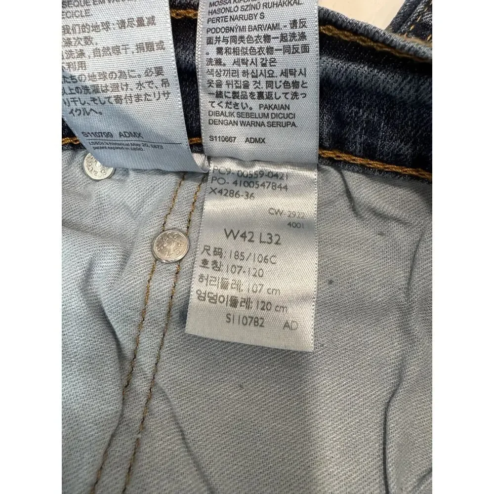 NWT Levi's 559 Relaxed Straight Jeans Blue Medium Wash Baggy Men 42 * 32